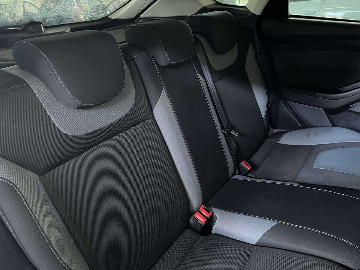 Ford Focus с пробегом — 2014 год. Фото: #18