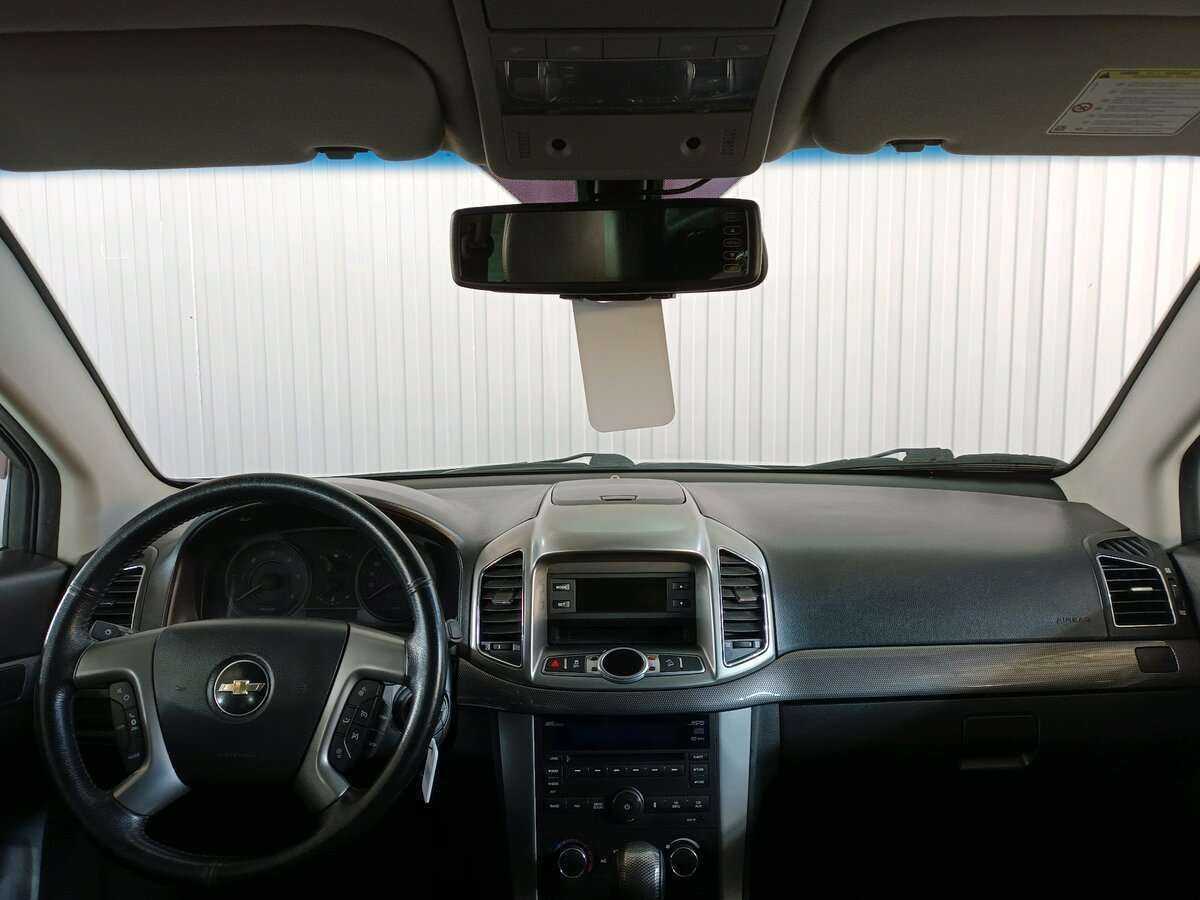 Chevrolet Captiva с пробегом — 2012 год. Фото: #8