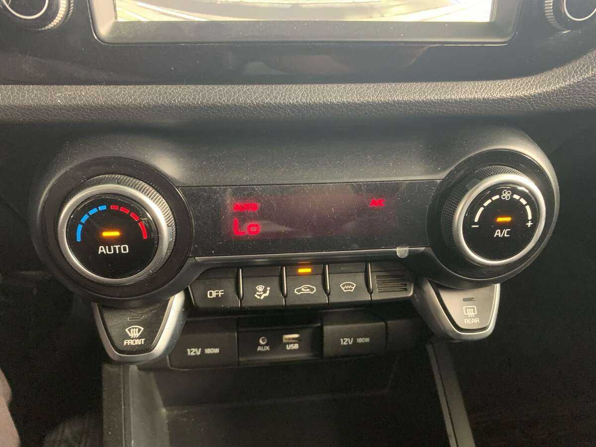 Kia Rio с пробегом — 2018 год. Фото: #15