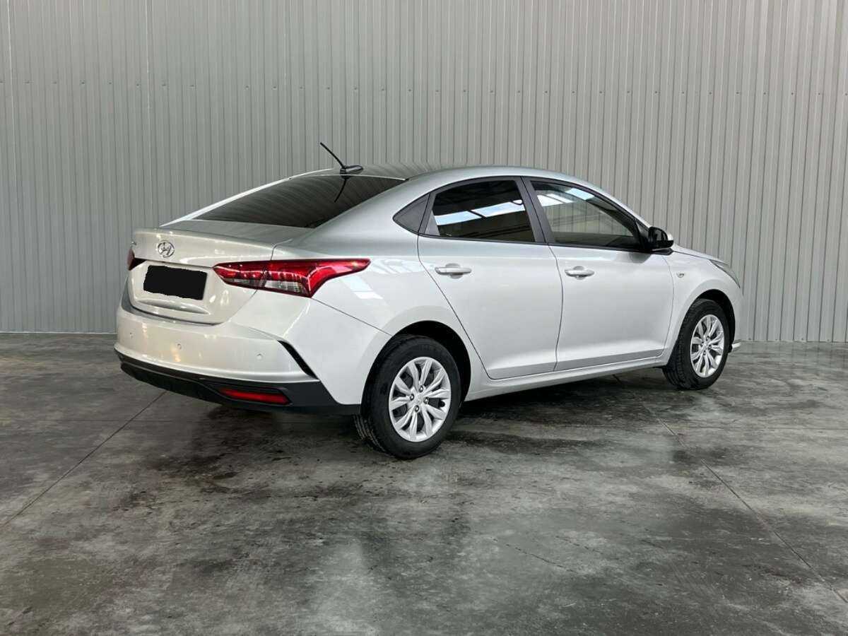 Hyundai Solaris с пробегом — 2020 год. Фото: #6