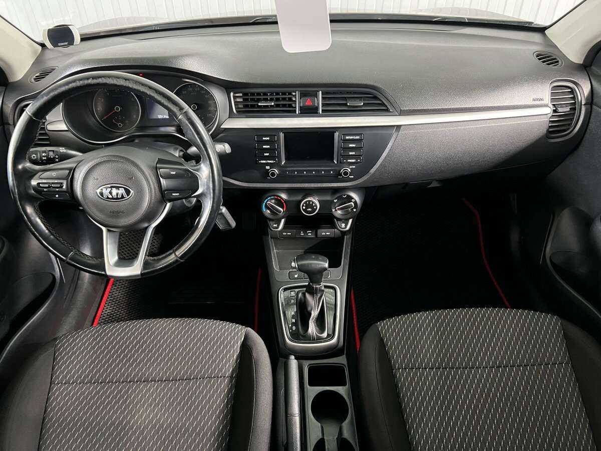 Kia Rio с пробегом — 2018 год. Фото: #11