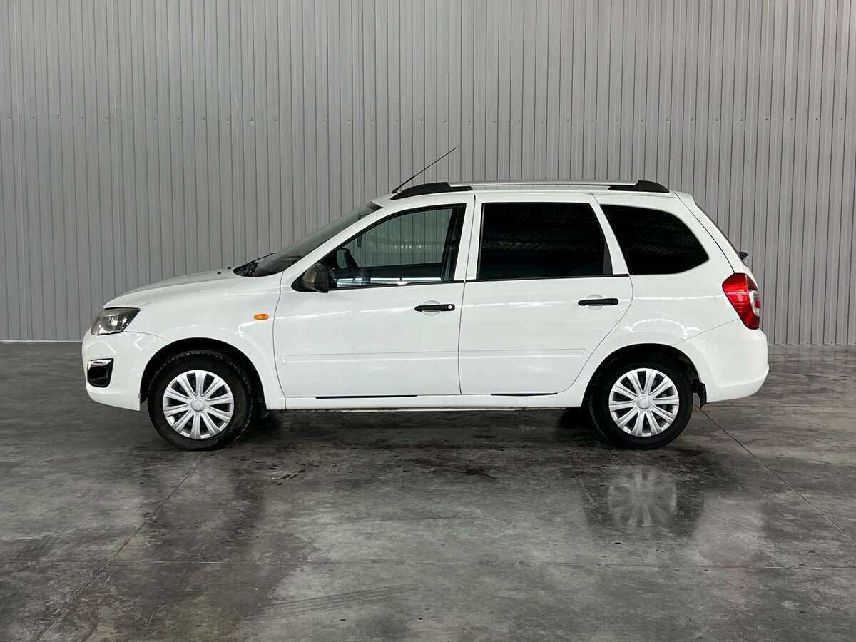 Lada (ВАЗ) Kalina с пробегом — 2015 год. Фото: #3