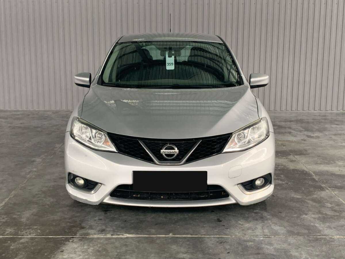 Nissan Tiida с пробегом — 2015 год. Фото: #1