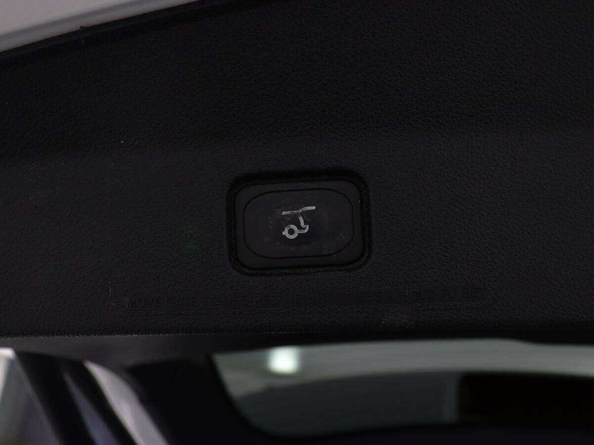 Ford Explorer с пробегом — 2016 год. Фото: #15