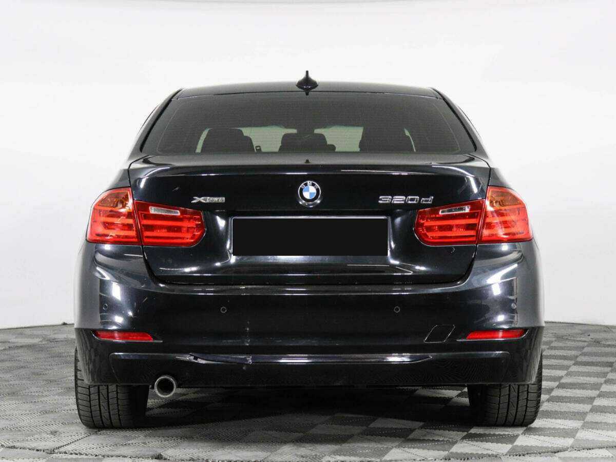 BMW 3 серии с пробегом — 2013 год. Фото: #3