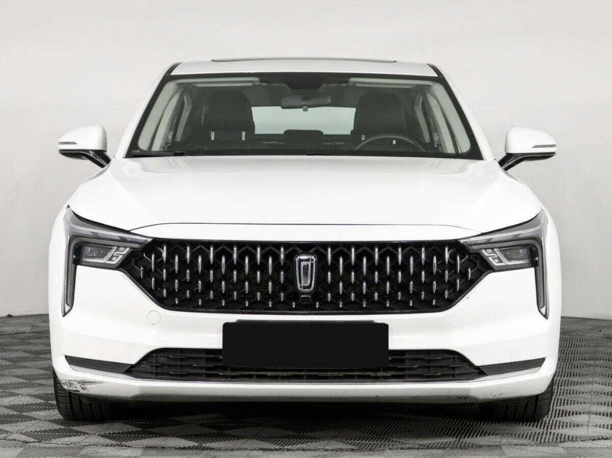 FAW Bestune B70 с пробегом — 2023 год. Фото: #1