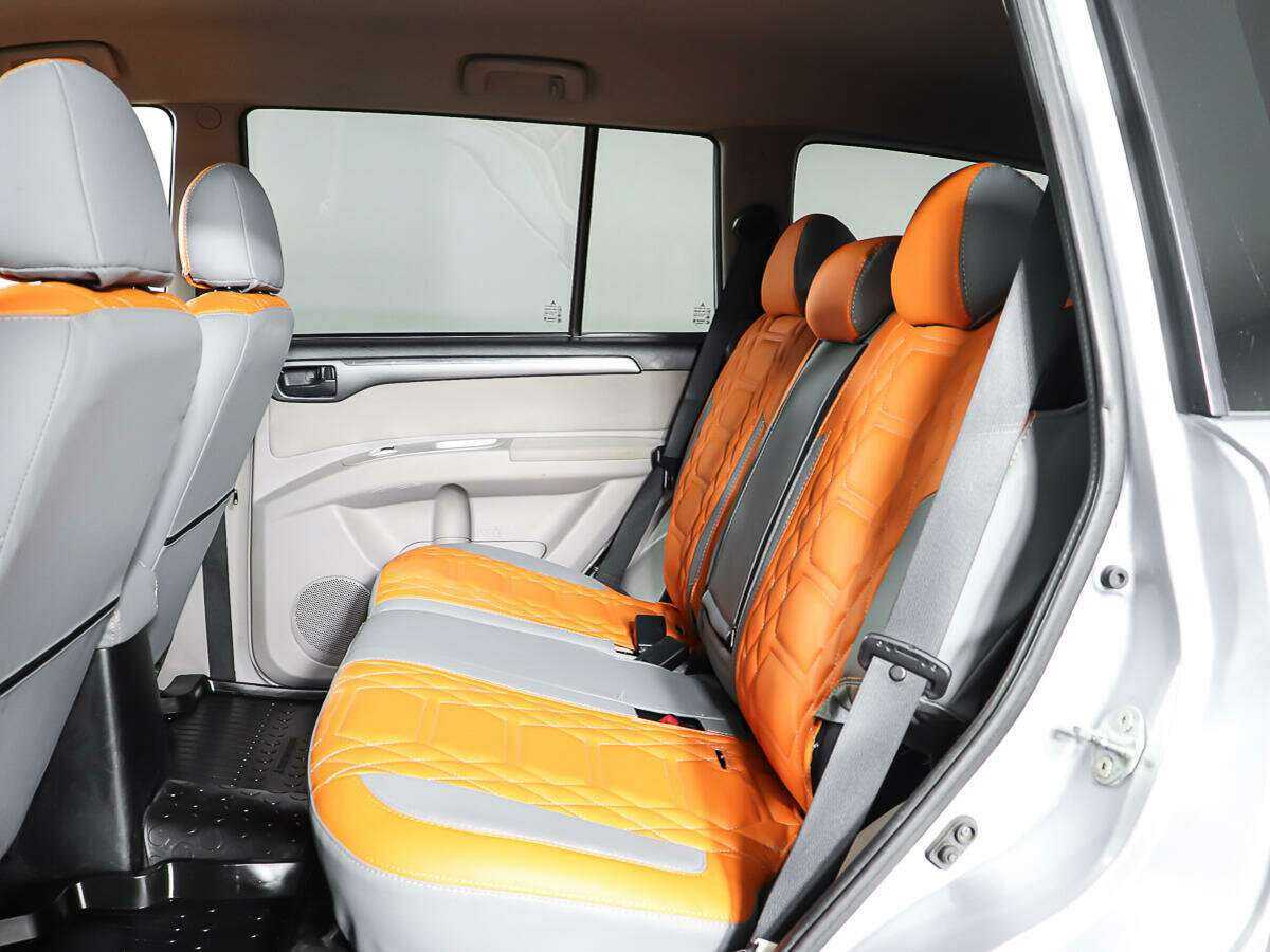 Mitsubishi Pajero Sport с пробегом — 2014 год. Фото: #11