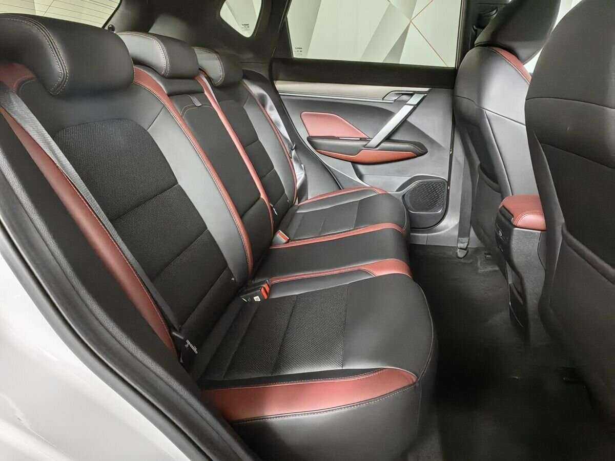 Geely Coolray с пробегом — 2020 год. Фото: #11