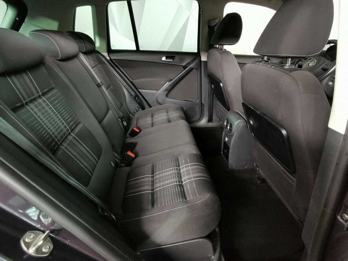 Volkswagen Tiguan с пробегом — 2015 год. Фото: #11