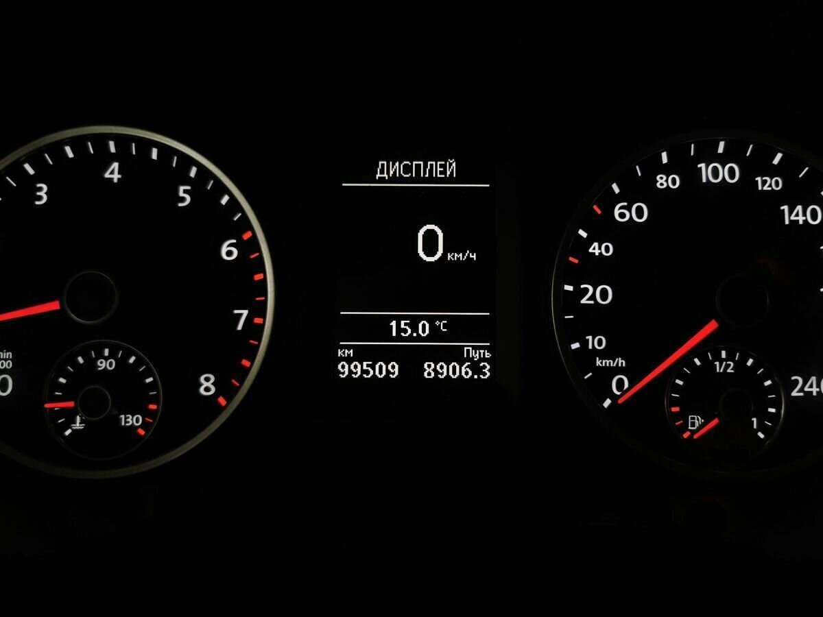 Volkswagen Tiguan с пробегом — 2015 год. Фото: #15