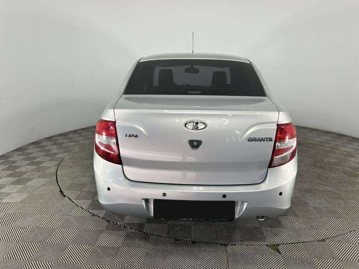 Lada (ВАЗ) Granta с пробегом — 2017 год. Фото: #2