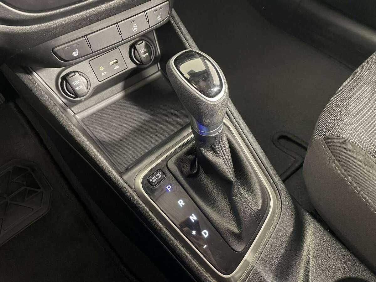 Hyundai Solaris с пробегом — 2018 год. Фото: #12