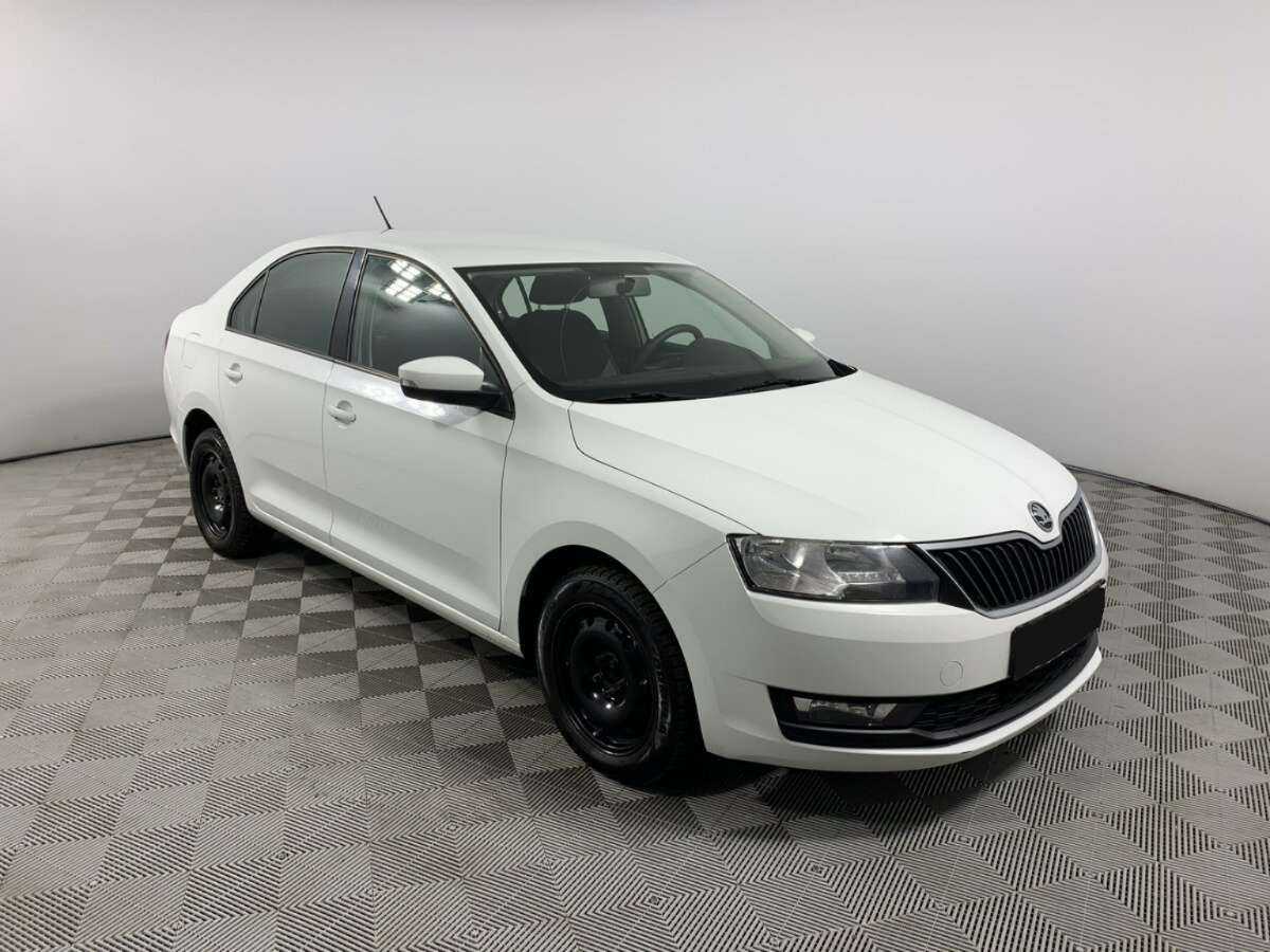 Skoda Rapid с пробегом — 2019 год. Фото: #2