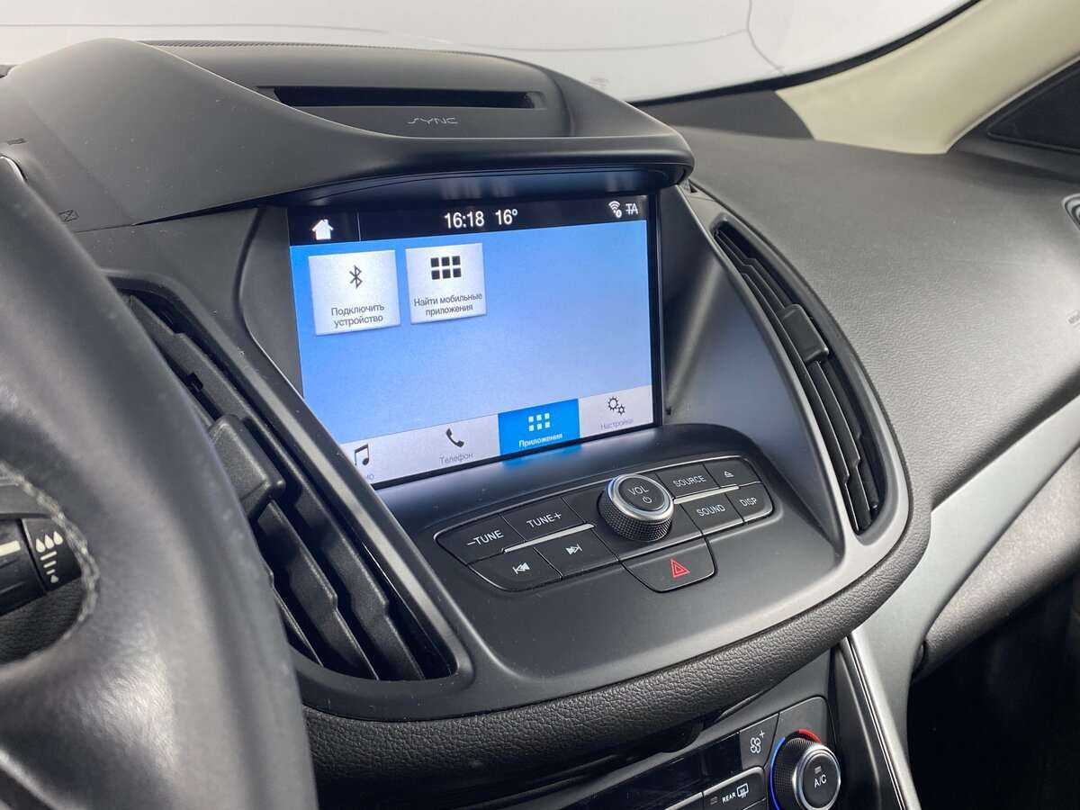 Ford Kuga с пробегом — 2017 год. Фото: #10