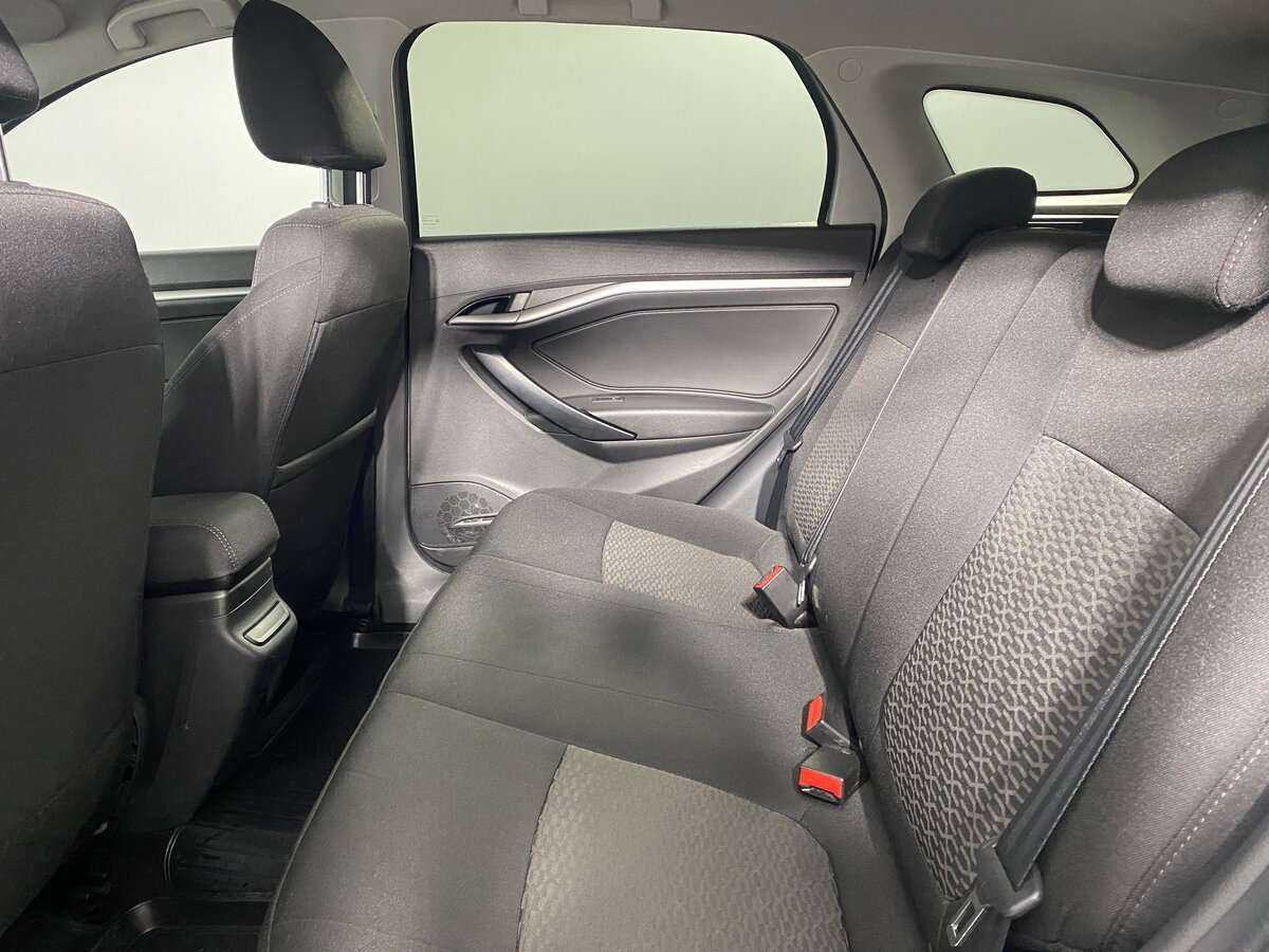 Lada (ВАЗ) Vesta с пробегом — 2021 год. Фото: #7