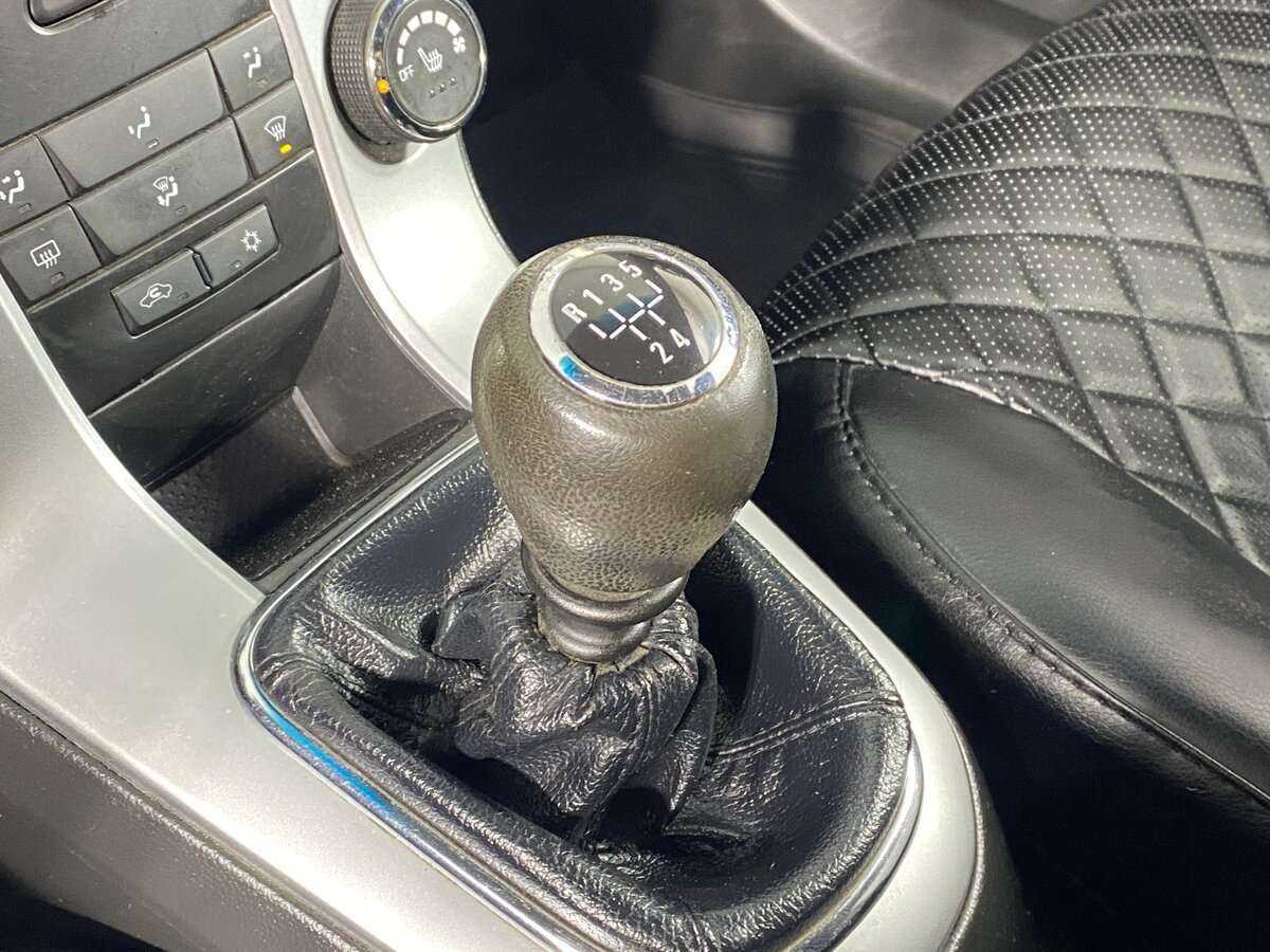 Chevrolet Cruze с пробегом — 2013 год. Фото: #12