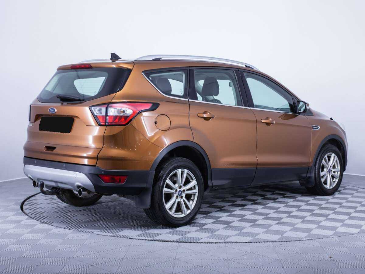 Ford Kuga с пробегом — 2017 год. Фото: #3