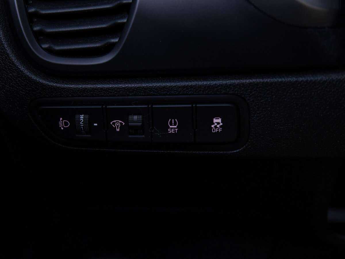 Kia Rio с пробегом — 2021 год. Фото: #12