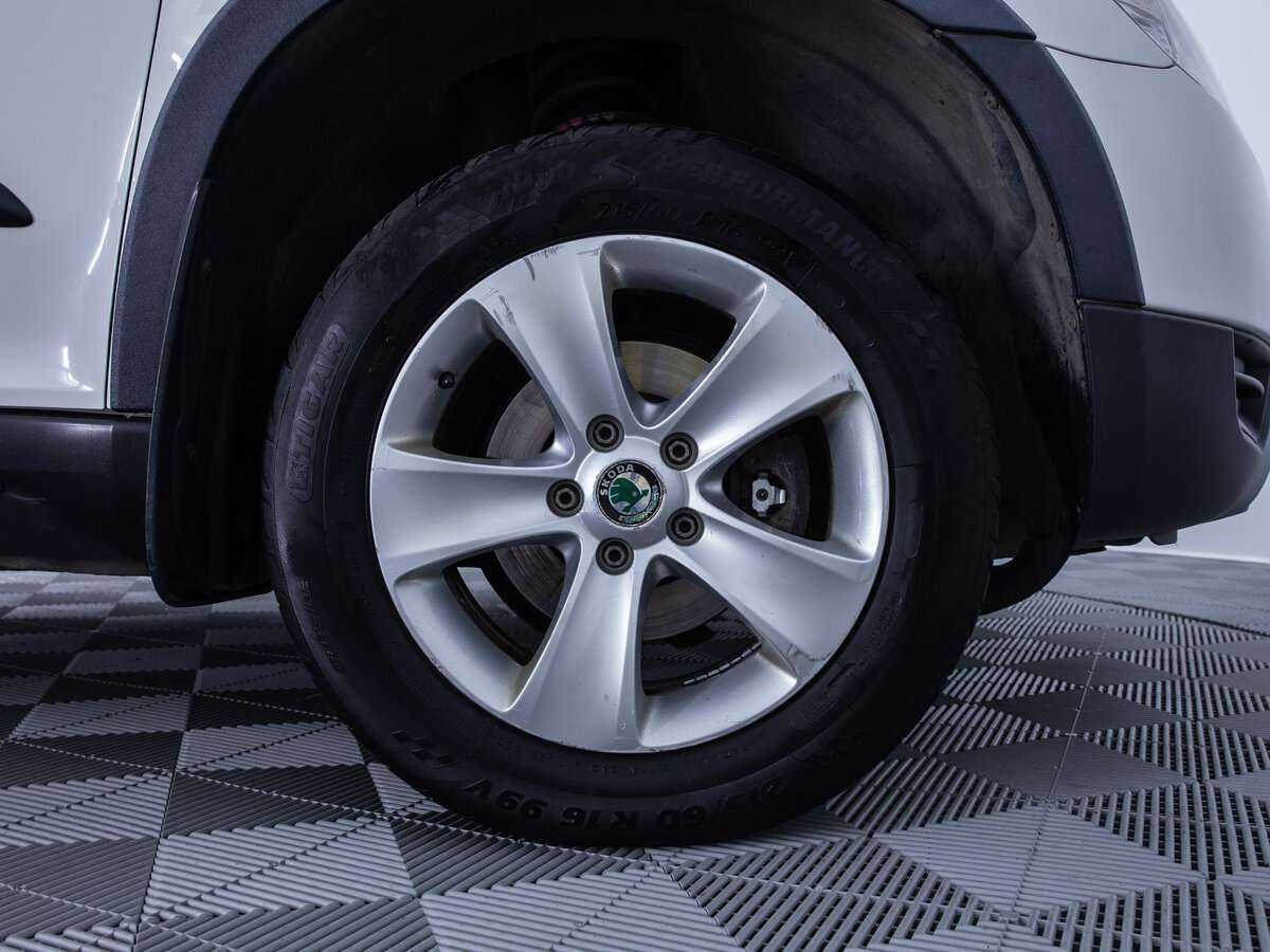 Skoda Yeti с пробегом — 2013 год. Фото: #19