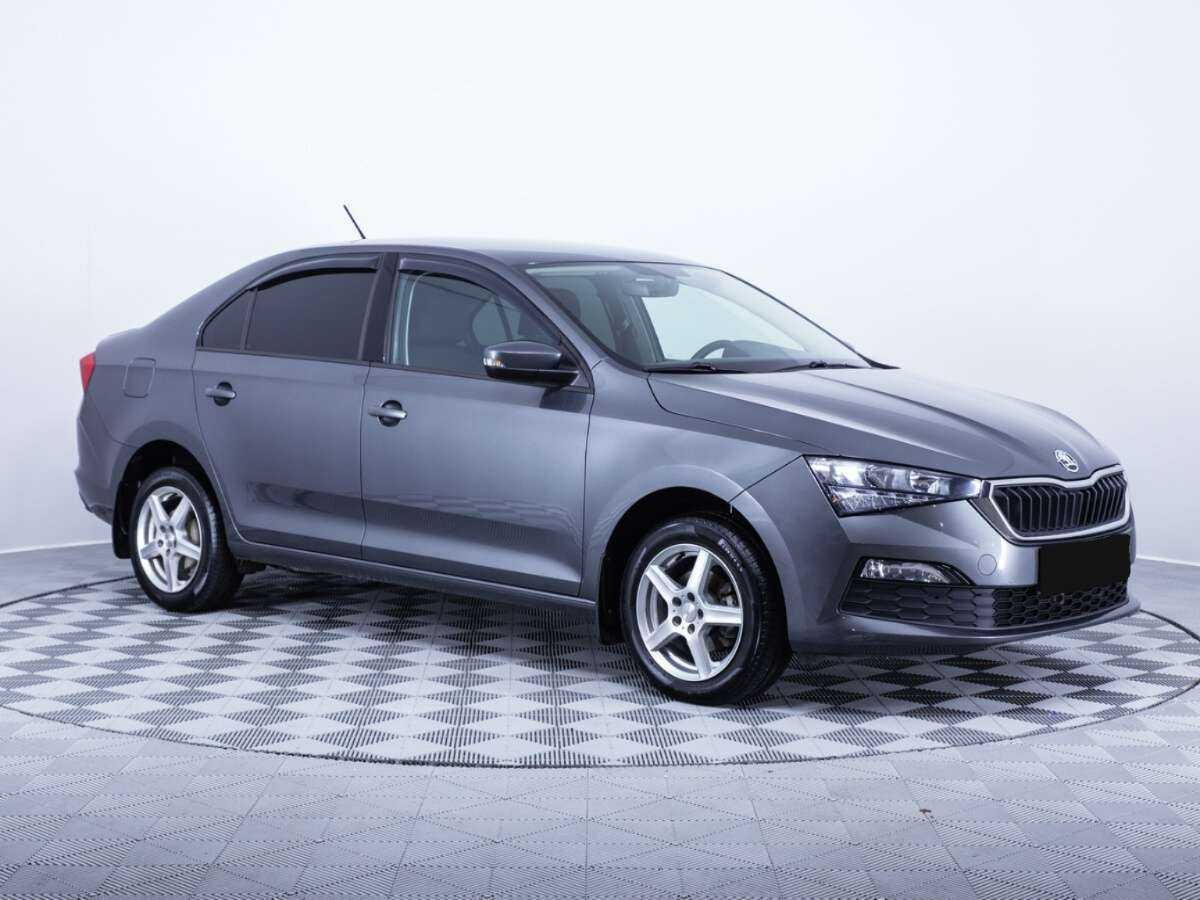 Skoda Rapid с пробегом — 2021 год. Фото: #2