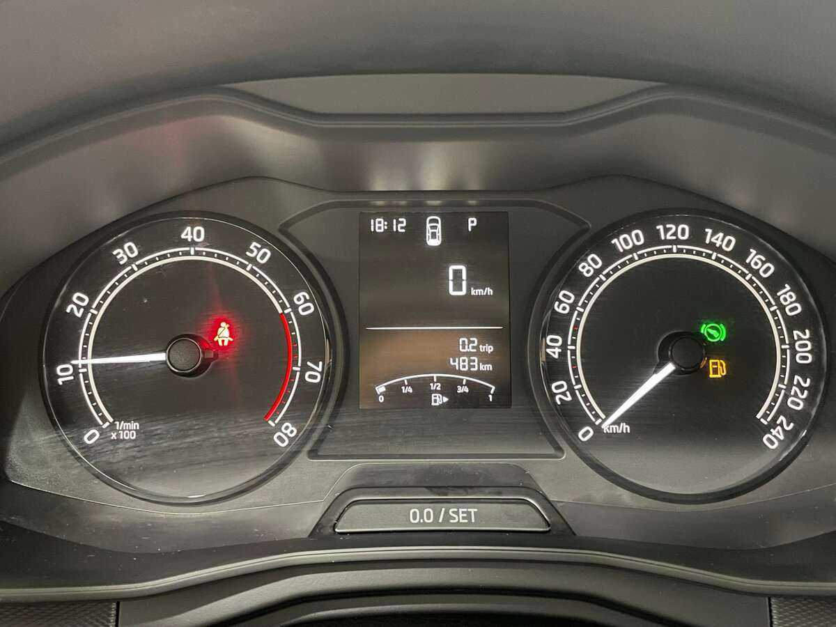 Skoda Rapid с пробегом — 2022 год. Фото: #4