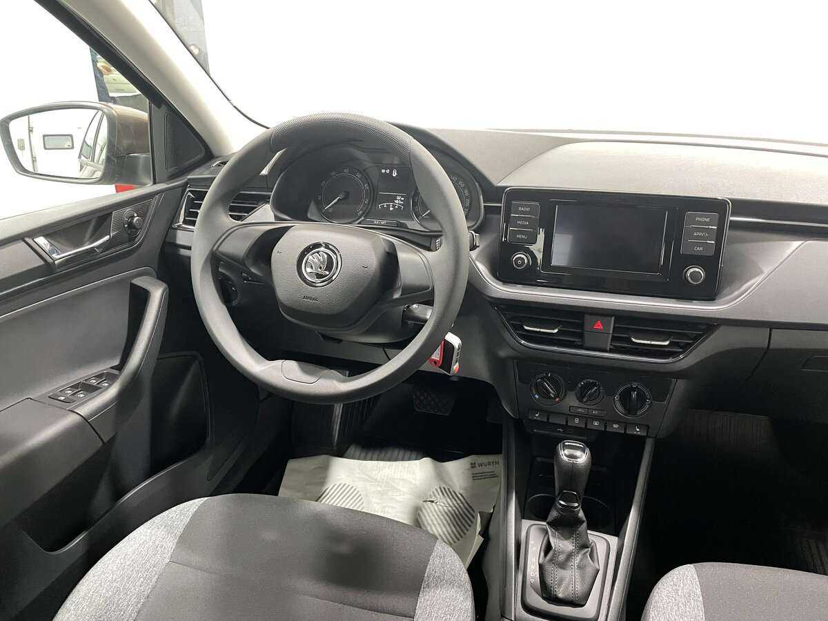 Skoda Rapid с пробегом — 2022 год. Фото: #5