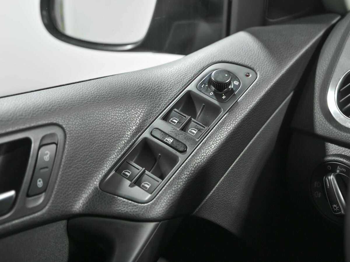 Volkswagen Tiguan с пробегом — 2013 год. Фото: #13