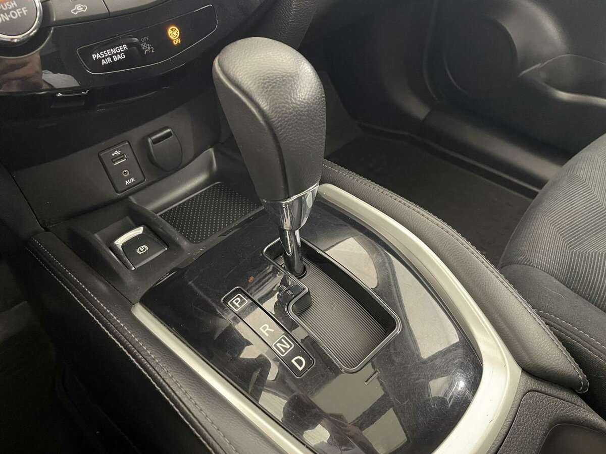 Nissan X-Trail с пробегом — 2015 год. Фото: #12