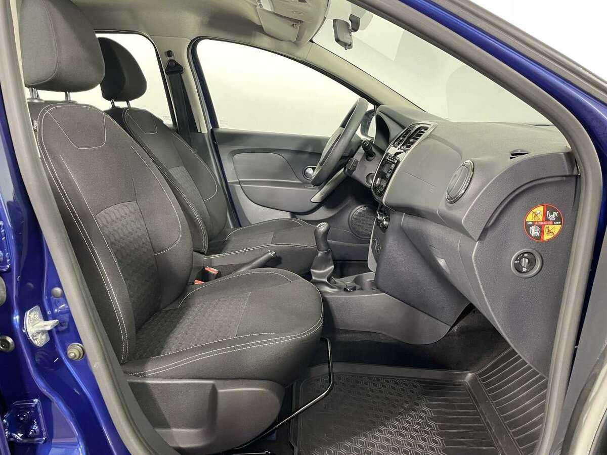 Renault Logan с пробегом — 2016 год. Фото: #13