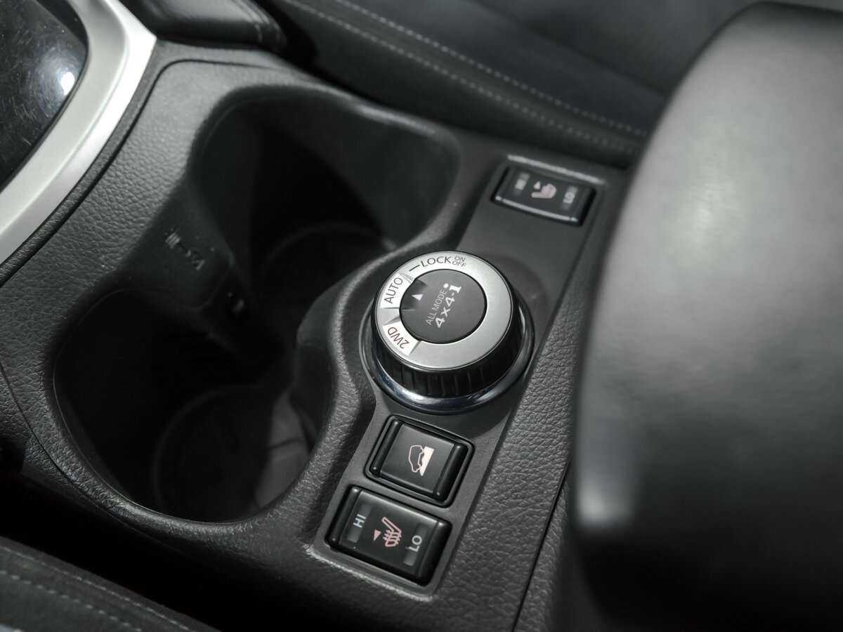 Nissan X-Trail с пробегом — 2015 год. Фото: #13