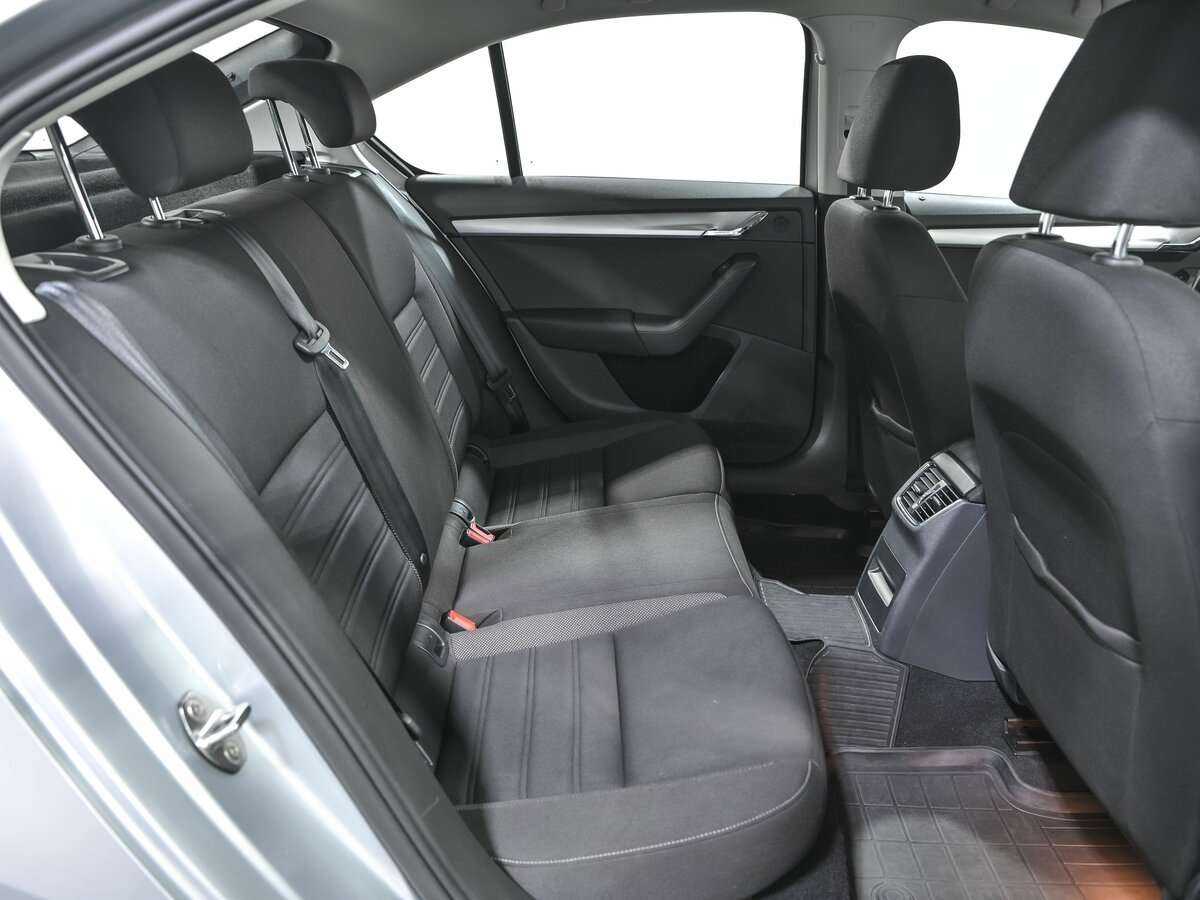 Skoda Octavia с пробегом — 2017 год. Фото: #13
