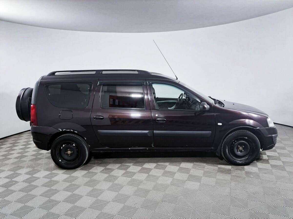 Lada (ВАЗ) Largus с пробегом — 2015 год. Фото: #3