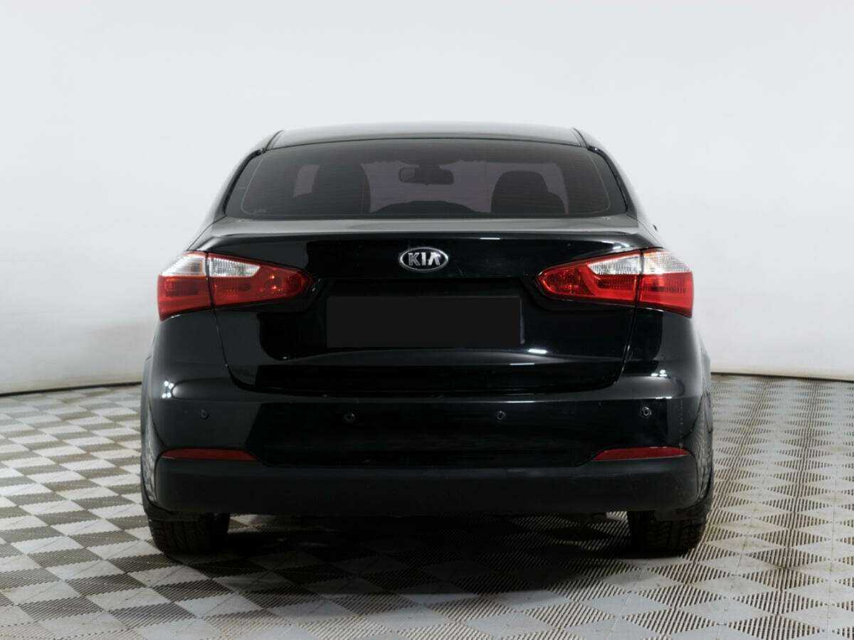 Kia Cerato с пробегом — 2014 год. Фото: #5