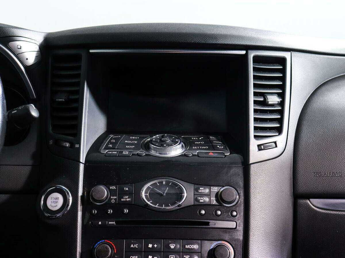 Infiniti FX с пробегом — 2013 год. Фото: #10