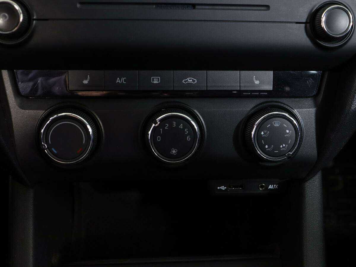 Skoda Octavia с пробегом — 2016 год. Фото: #13