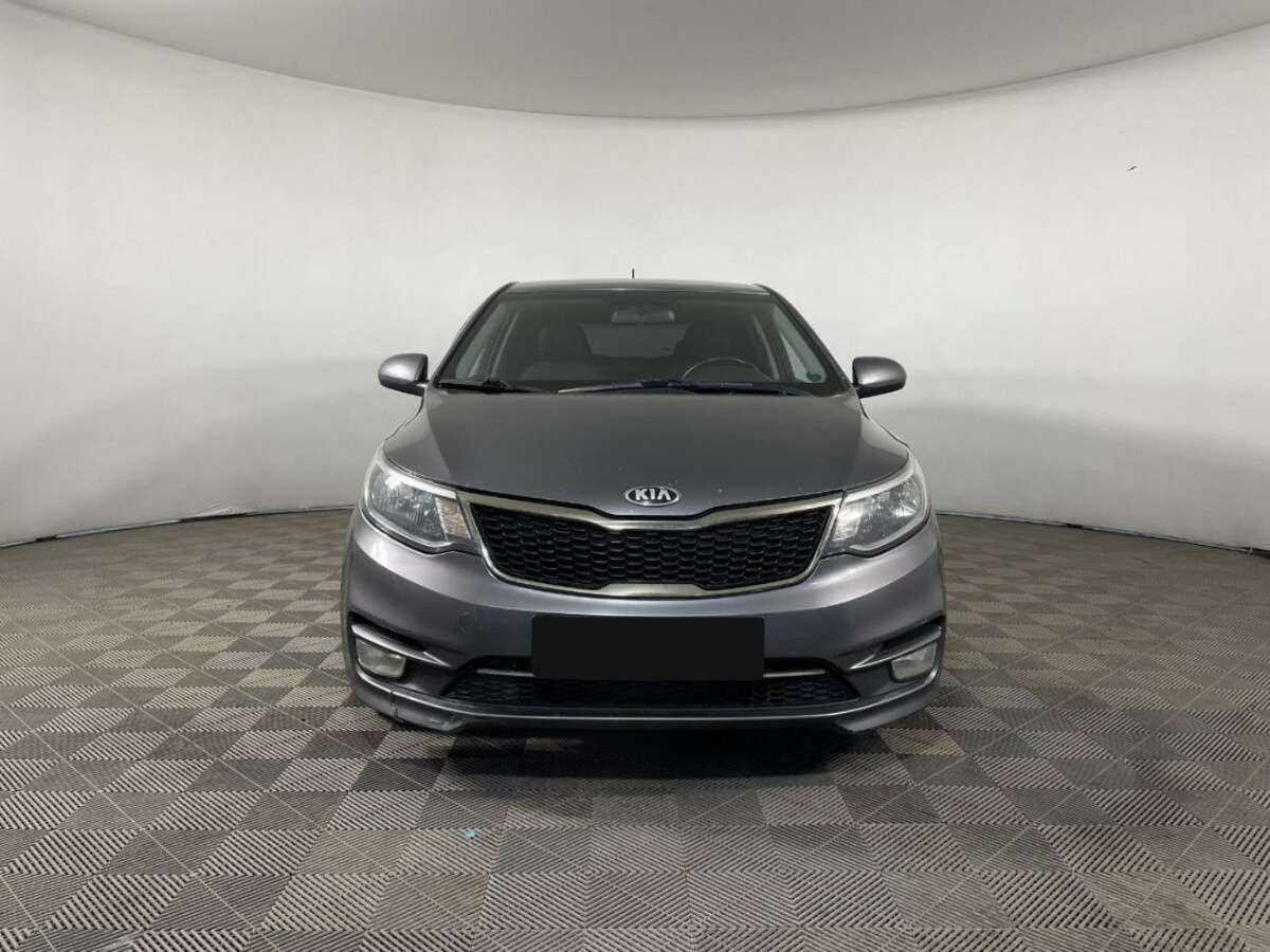 Kia Rio с пробегом — 2016 год. Фото: #1