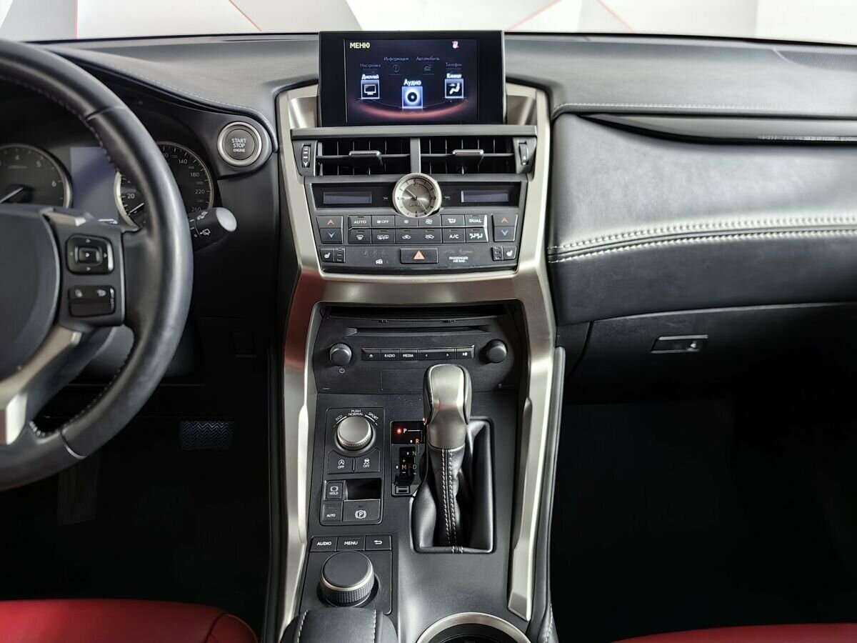 Lexus NX с пробегом — 2016 год. Фото: #10