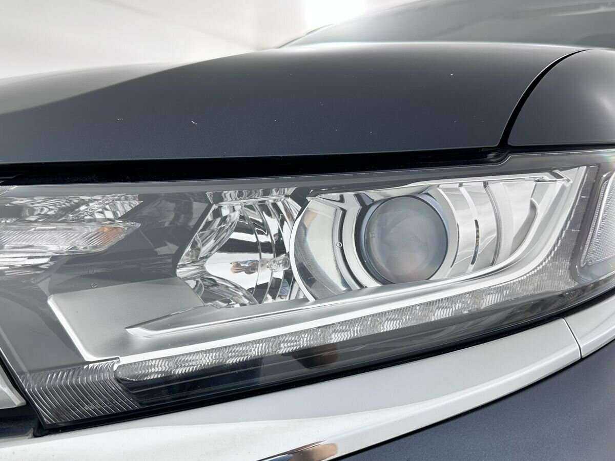 Mitsubishi Outlander с пробегом — 2019 год. Фото: #6