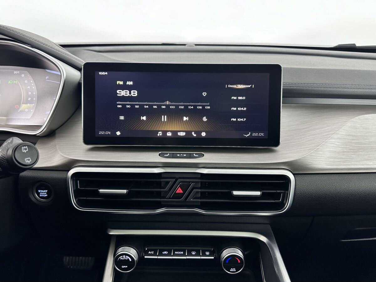 Geely Coolray с пробегом — 2023 год. Фото: #11