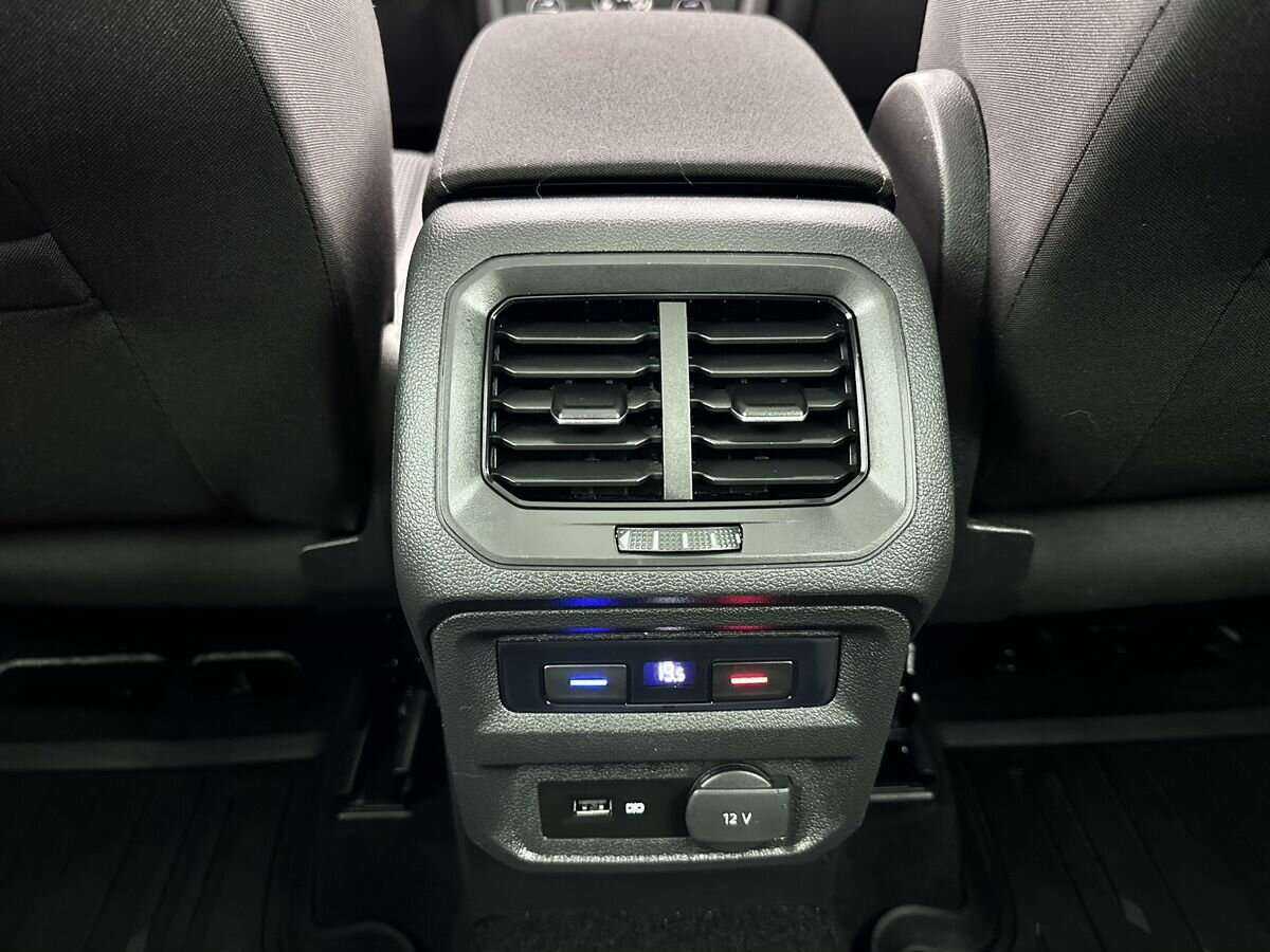 Volkswagen Tiguan с пробегом — 2019 год. Фото: #14