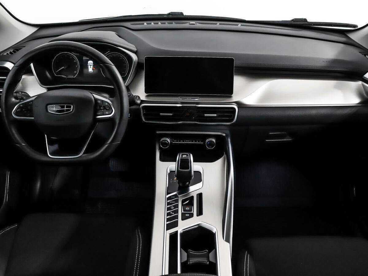 Geely Coolray с пробегом — 2021 год. Фото: #13