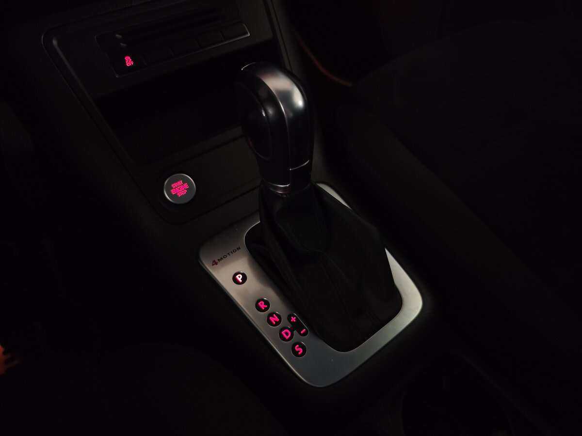 Volkswagen Tiguan с пробегом — 2012 год. Фото: #10