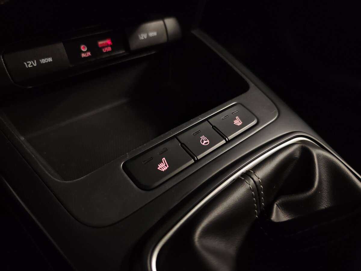 Kia Rio с пробегом — 2020 год. Фото: #7