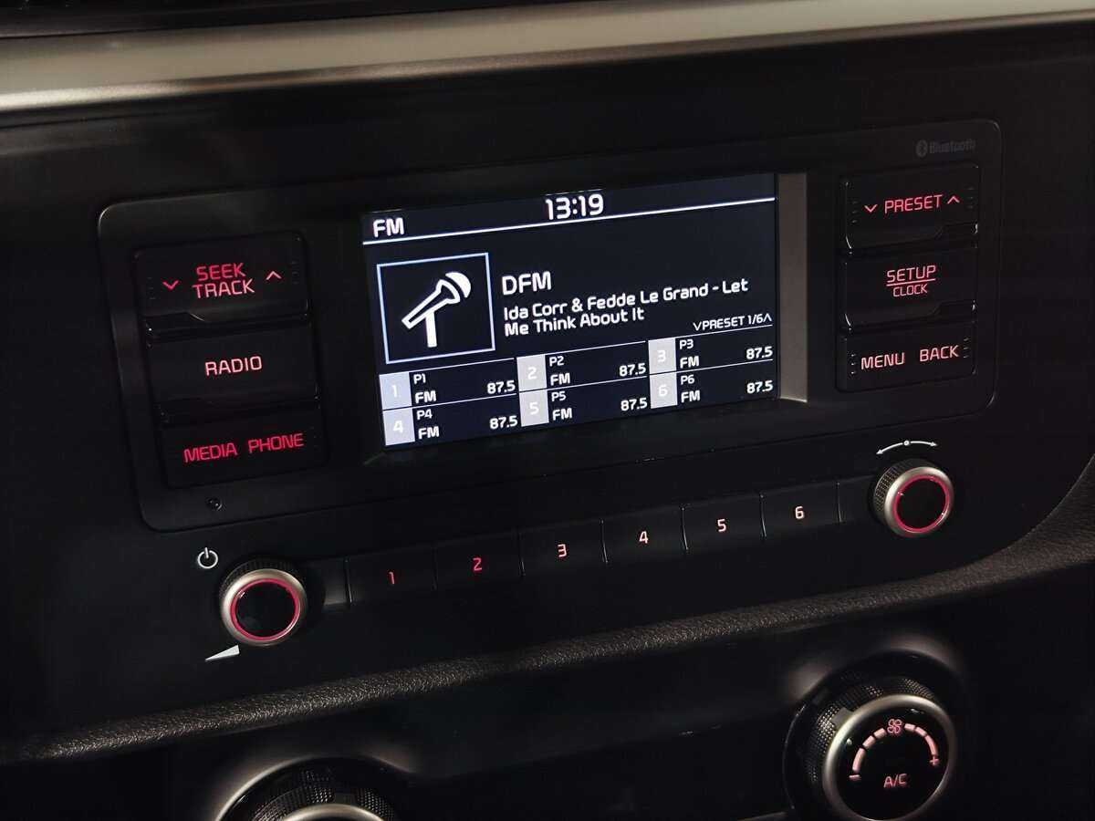 Kia Rio с пробегом — 2021 год. Фото: #12