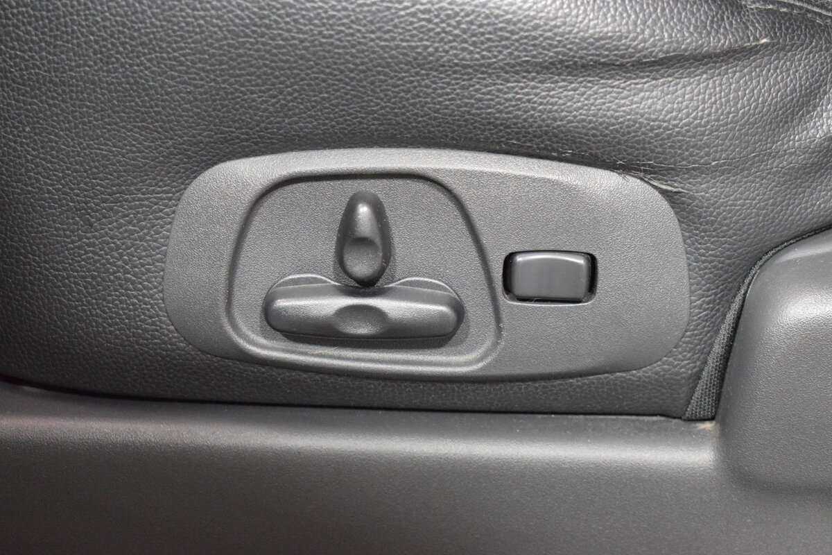 Mitsubishi Pajero с пробегом — 2014 год. Фото: #6