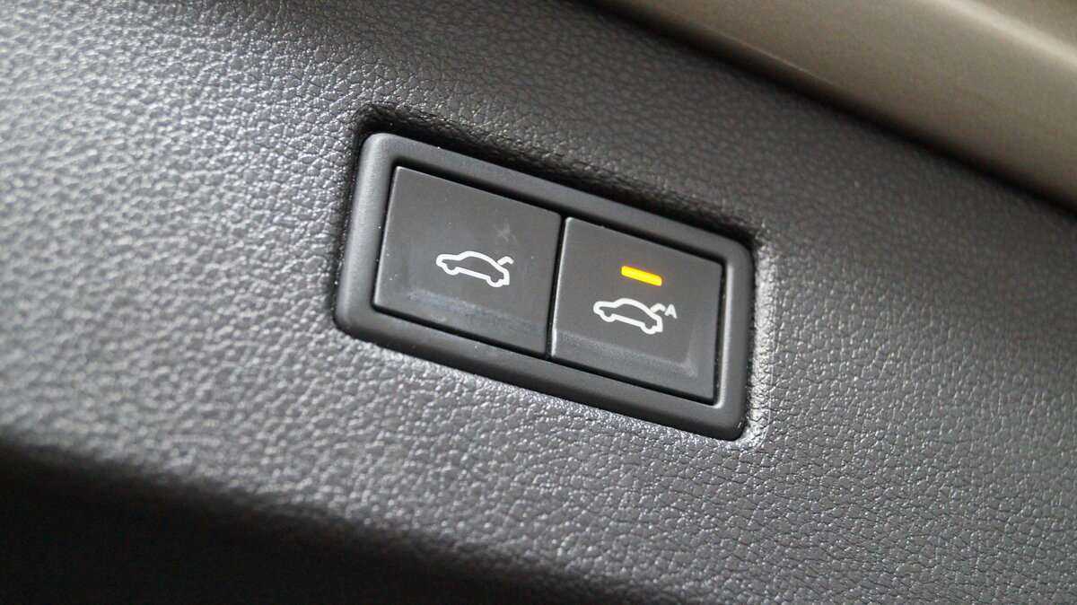 Volkswagen Tiguan с пробегом — 2018 год. Фото: #6