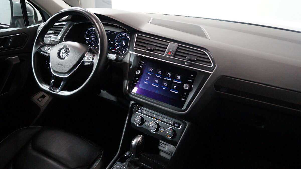 Volkswagen Tiguan с пробегом — 2018 год. Фото: #9