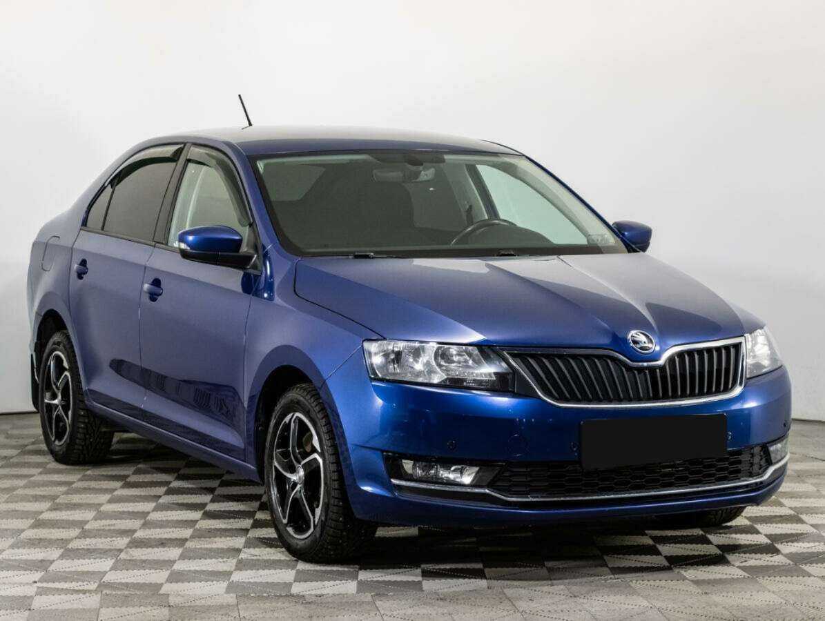 Skoda Rapid с пробегом — 2017 год. Фото: #2