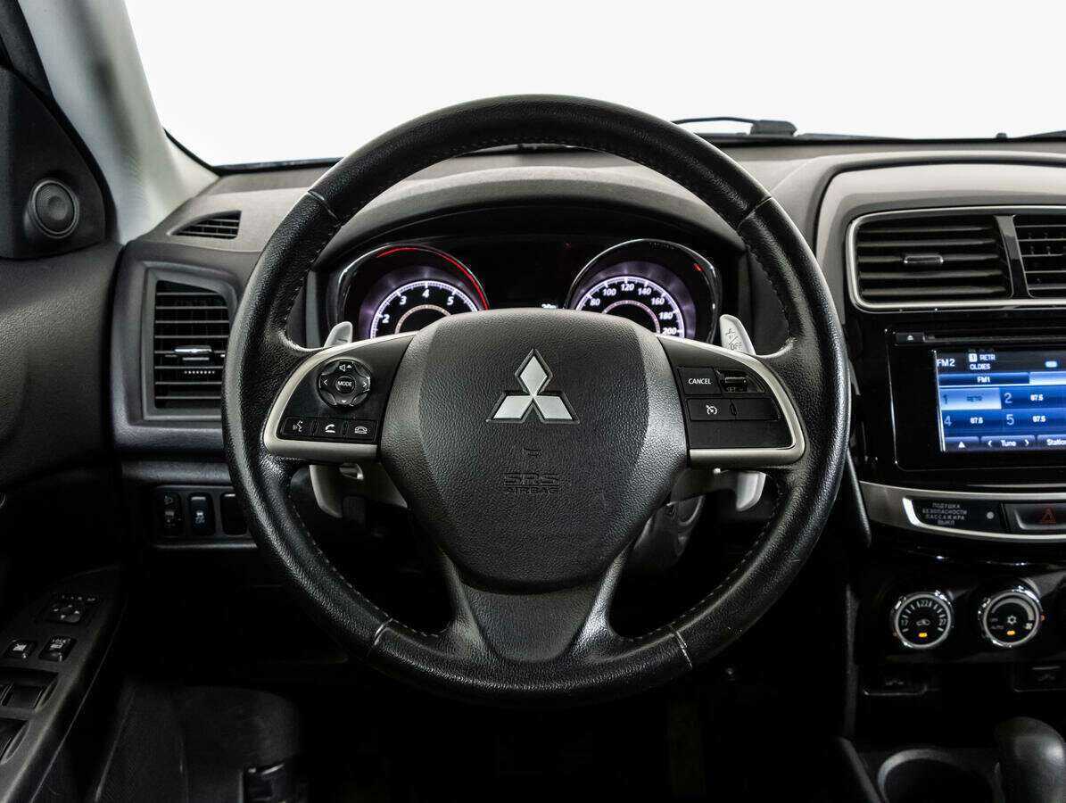 Mitsubishi ASX с пробегом — 2014 год. Фото: #11