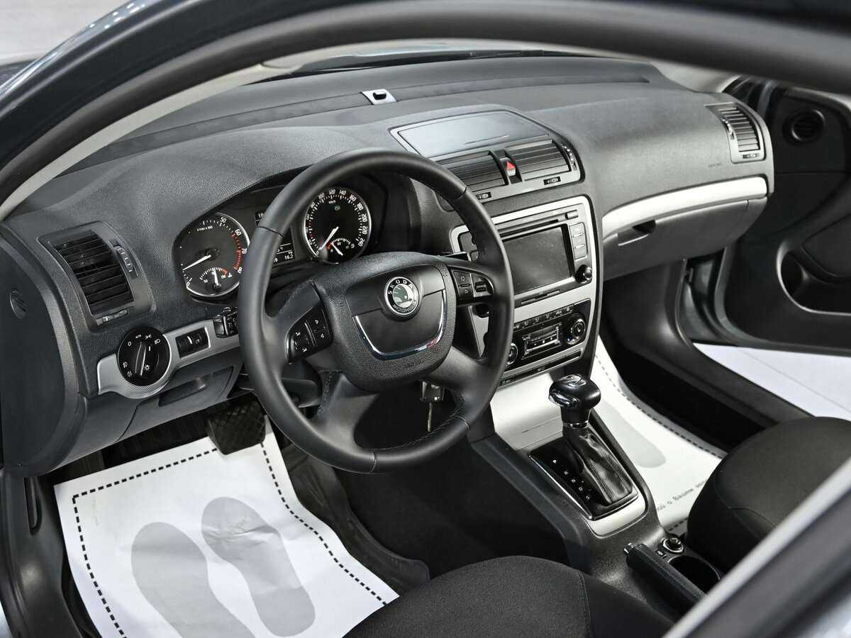 Skoda Octavia с пробегом — 2012 год. Фото: #5